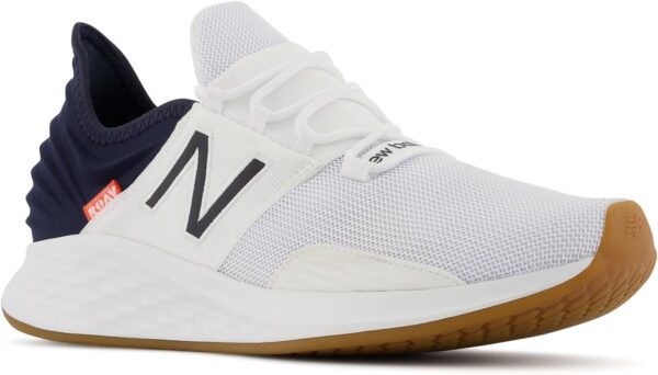 New Balance Men's Fresh Foam Roav V1 Sneaker