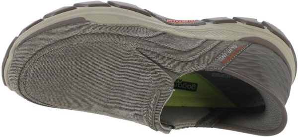 Skechers Men's Respected Holmgren Slip in