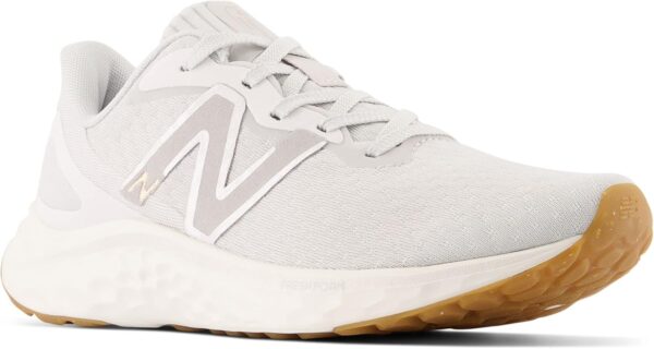 New Balance Women's Fresh Foam Arishi V4 Running Shoe