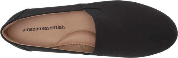 Amazon Essentials Women's Casual Slip-On Canvas Flat