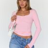 Trendy Queen Womens Going Out Tops Long Sleeve Top Trendy Cute Shirt Y2k Clothing Fall Fashion Clothes 2025