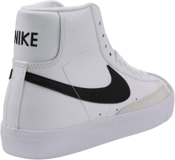 Nike unisex-child Blazer Mid 77