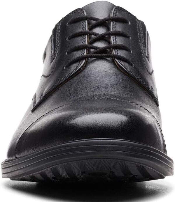 Clarks Men's Whiddon Cap Oxford