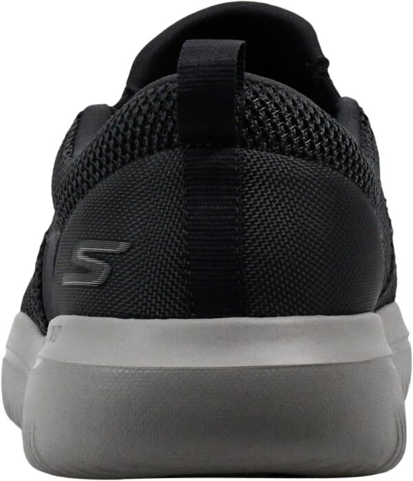 Skechers Men's Go Walk Evolution Ultra-Impeccable Sneaker