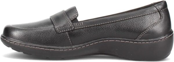 Clarks Women's Cora Daisy Loafer