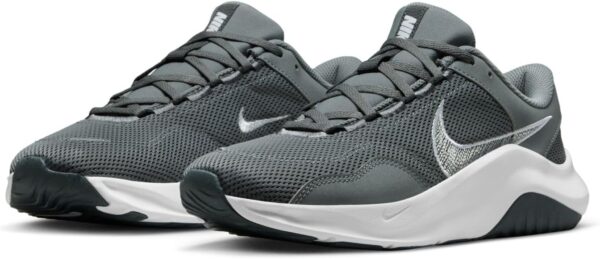 Nike Men's Sneaker, 9 US