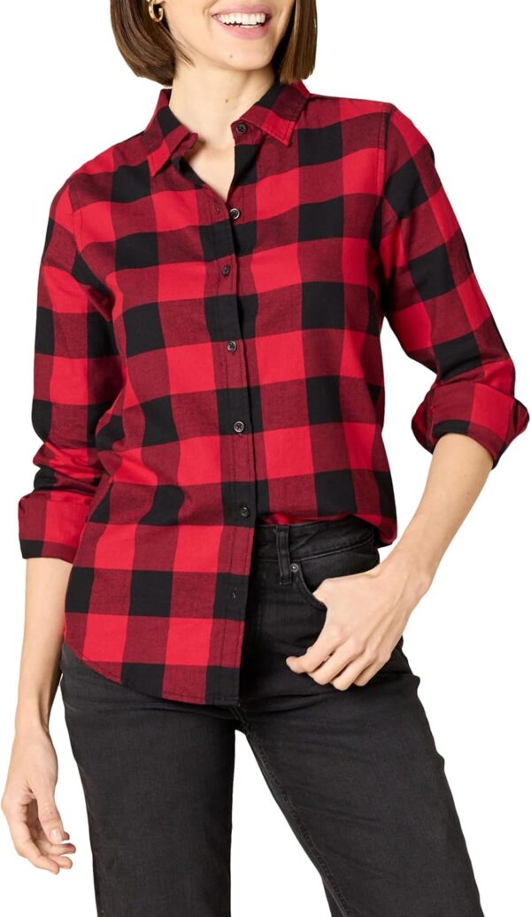 Amazon Essentials Women's Classic-Fit Long-Sleeve Lightweight Plaid Flannel Shirt