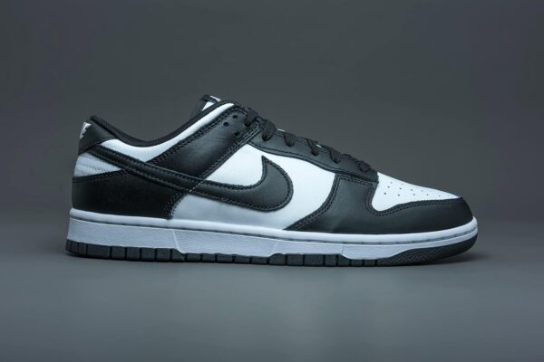 Nike Dunk Low Mens Sneakers