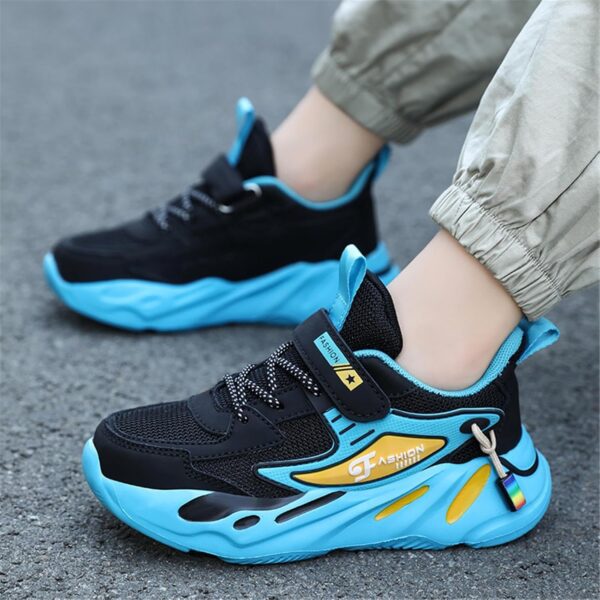 Boys Girls Shoes Lightweight Breathable Running Tennis Athletic Kids Sneakers