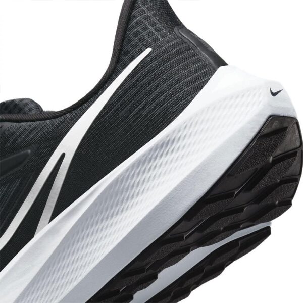 Nike mens Pegasus 39 Road Running