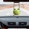 Crochet Swinging Frog Car Mirror Hanging Accessories, Cute Car Decorations for Women Aesthetic, Handmade Knitted Rearview Mirror Car Accessories Home Office Car Mirror Decor