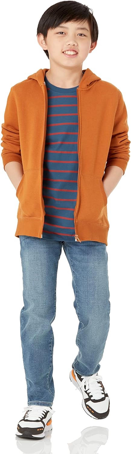 Amazon Essentials Boys' Regular Straight-Fit Jeans