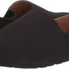 Amazon Essentials Women's Casual Slip-On Canvas Flat