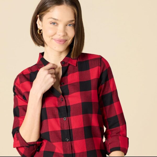 Amazon Essentials Women's Classic-Fit Long-Sleeve Lightweight Plaid Flannel Shirt