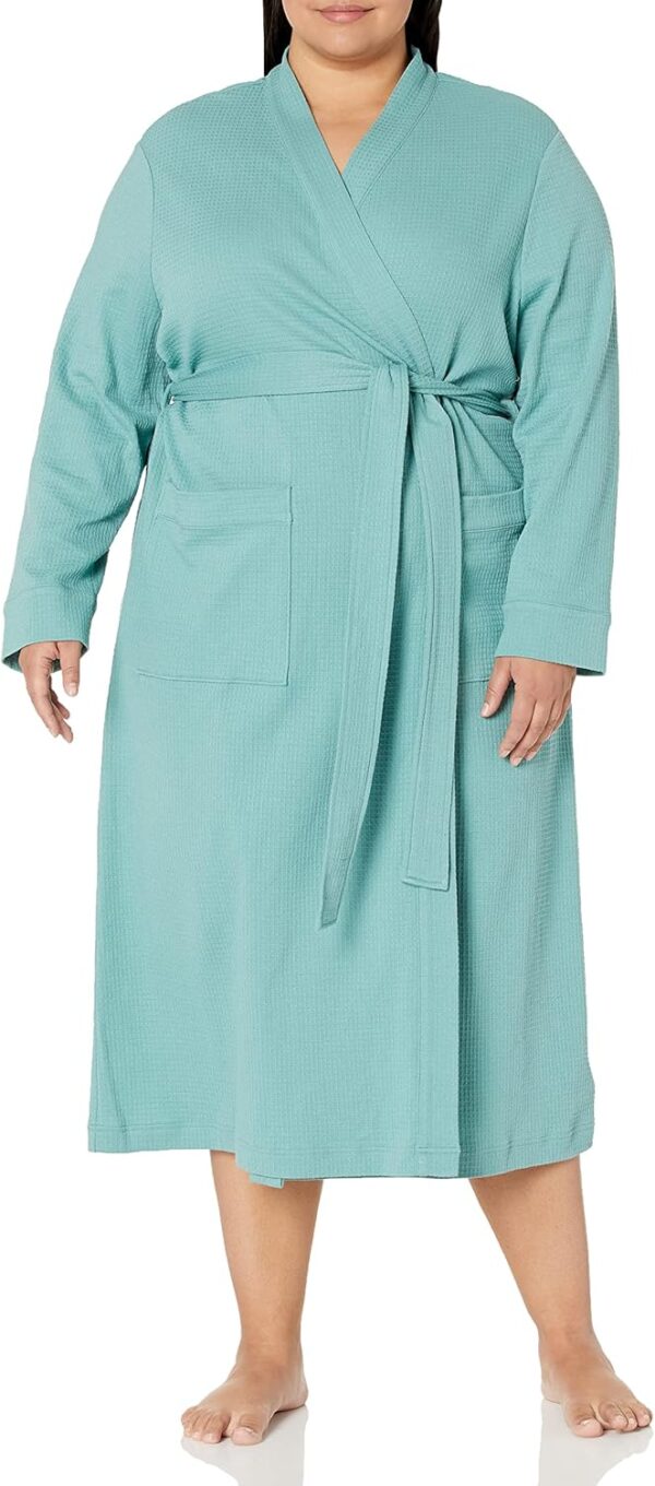 Amazon Essentials Women's Lightweight Waffle Full-Length Robe (Available in Plus Size)