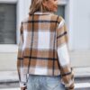 Zeagoo Flannels for Women Cropped Shacket Jacket Fashion Plaid Button Down Shirt 2024 Fall Coat Tops